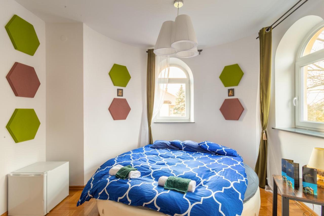 The Castle Suites & Apartment - Free Parking - (Adults Only) Krakow Dış mekan fotoğraf